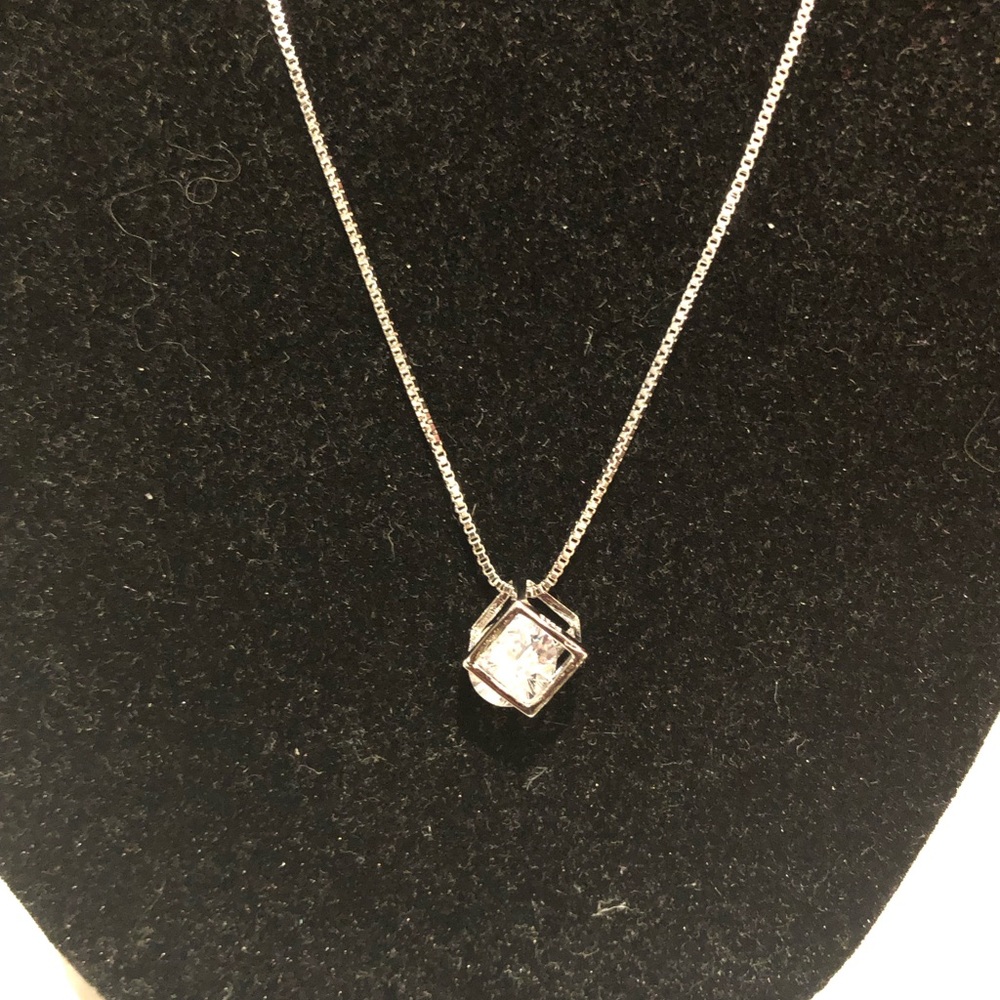 3/$40 Cube Rhinestone necklace